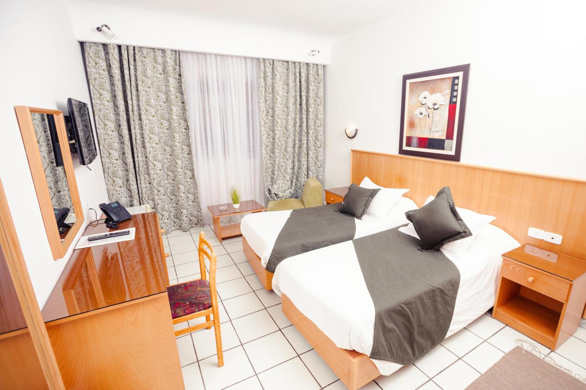 Hotel Le National Tunis Exterior foto